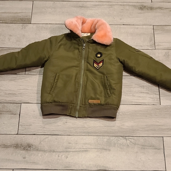 🍓 Buffalo David Bitton girls bomber jacket🌻🌷🍀 ❄️ 🍂 🍎🍋🧁🎀🦄🪻🍍 - Picture 1 of 2